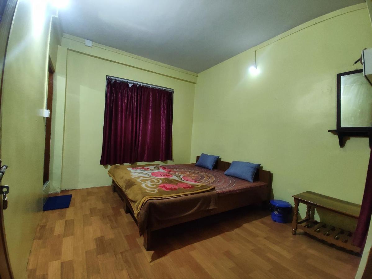 Wind Home Darjeeling- Budget Hotel Near Mall Darjeeling  Exteriör bild