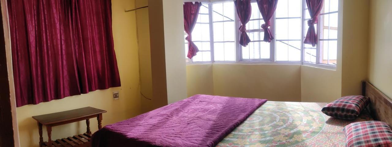 Wind Home Darjeeling- Budget Hotel Near Mall Darjeeling  Exteriör bild