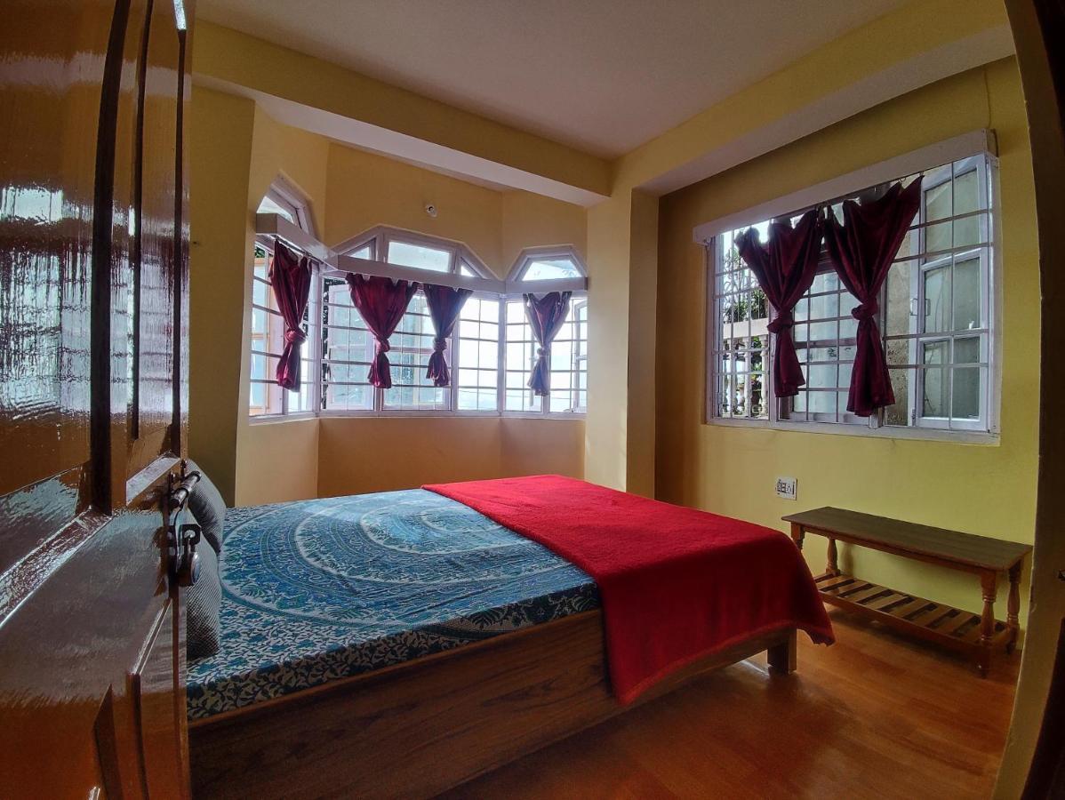 Wind Home Darjeeling- Budget Hotel Near Mall Darjeeling  Exteriör bild