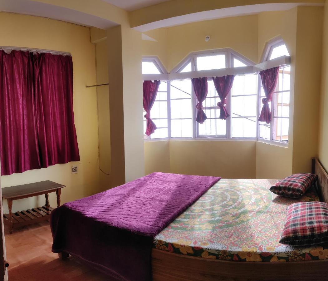 Wind Home Darjeeling- Budget Hotel Near Mall Darjeeling  Exteriör bild