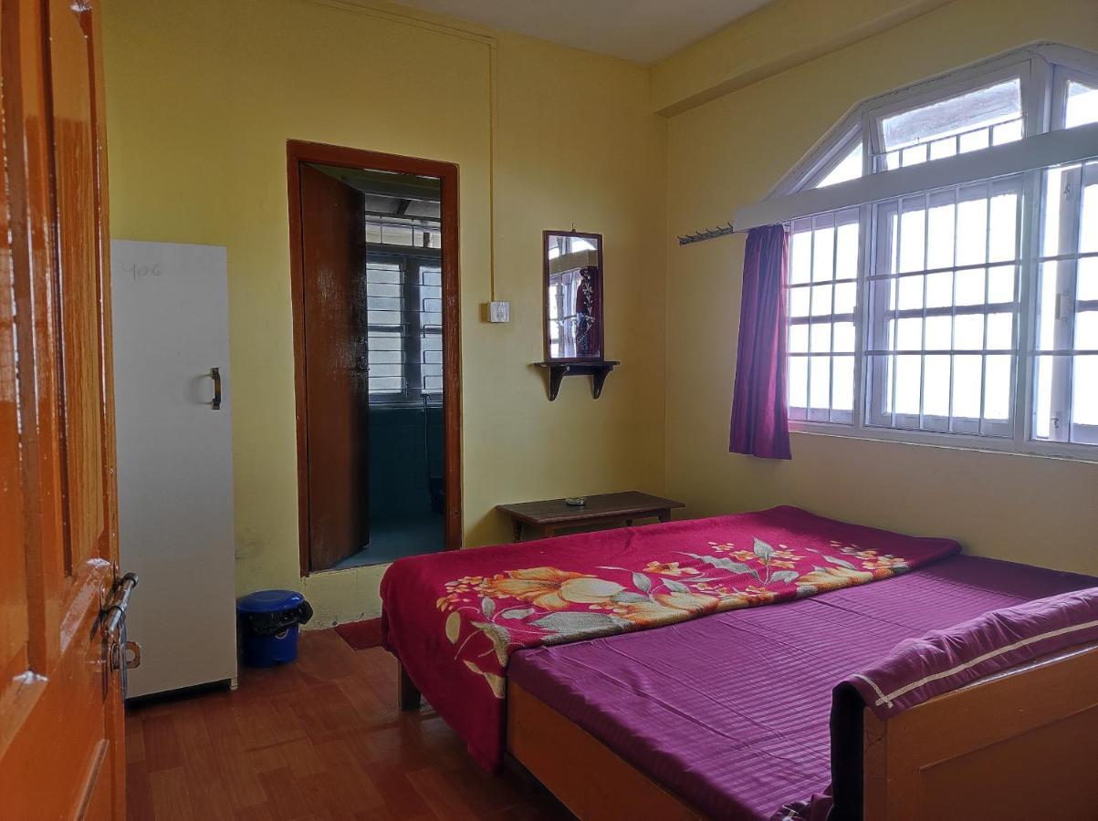 Wind Home Darjeeling- Budget Hotel Near Mall Darjeeling  Exteriör bild