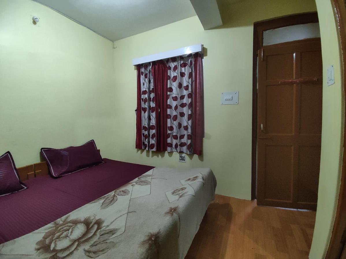 Wind Home Darjeeling- Budget Hotel Near Mall Darjeeling  Exteriör bild