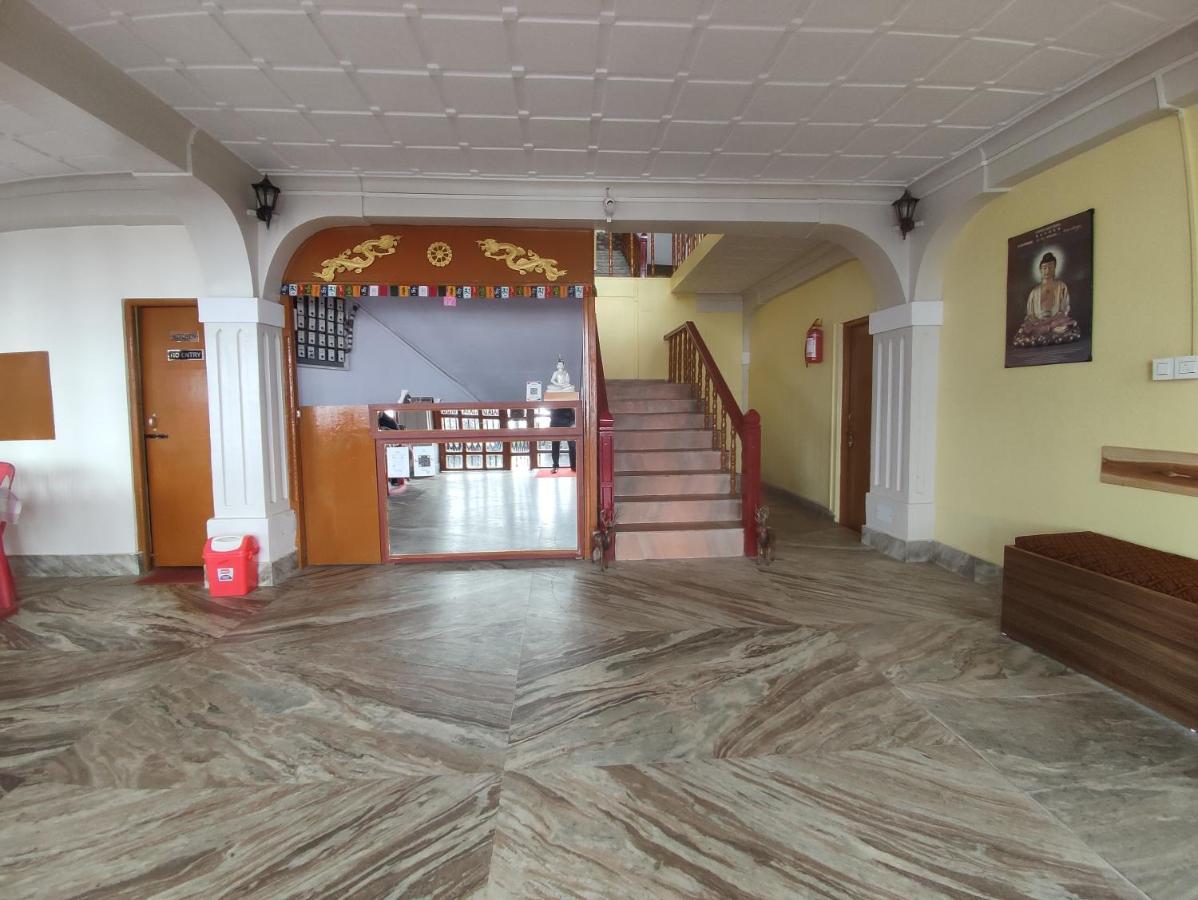 Wind Home Darjeeling- Budget Hotel Near Mall Darjeeling  Exteriör bild