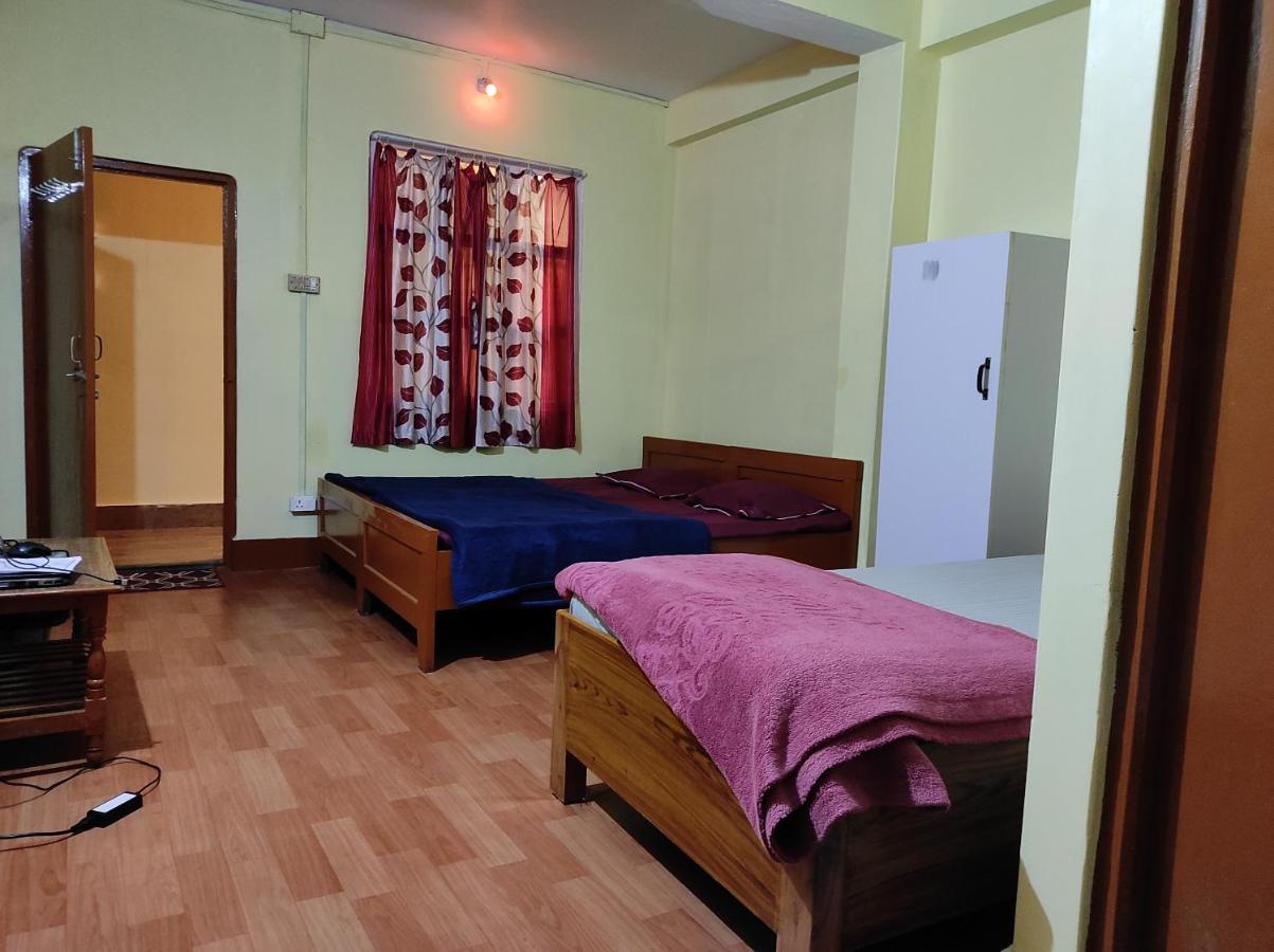 Wind Home Darjeeling- Budget Hotel Near Mall Darjeeling  Exteriör bild
