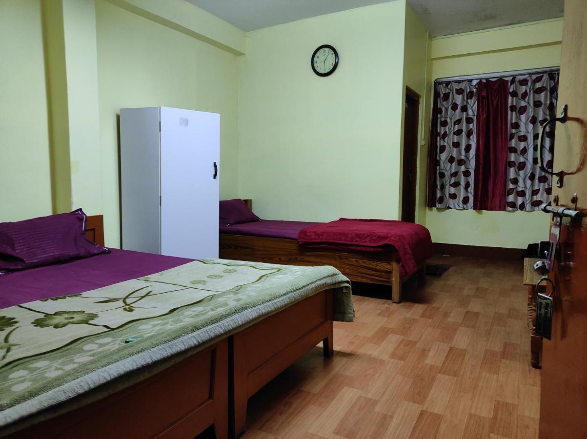 Wind Home Darjeeling- Budget Hotel Near Mall Darjeeling  Exteriör bild